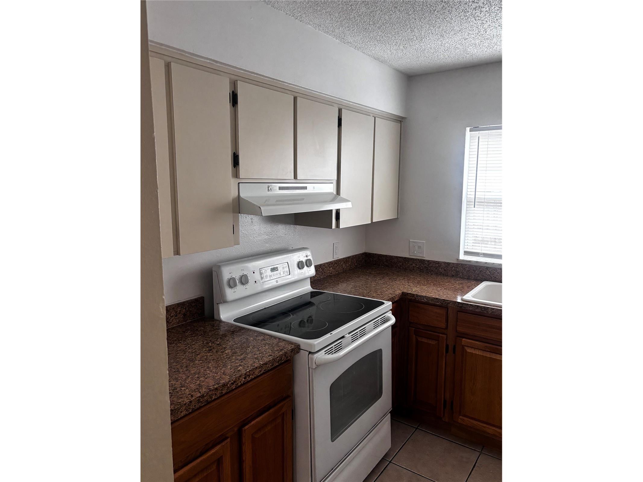 5529 La Salle Court New Port Richey FL 34652 W7886571 image5
