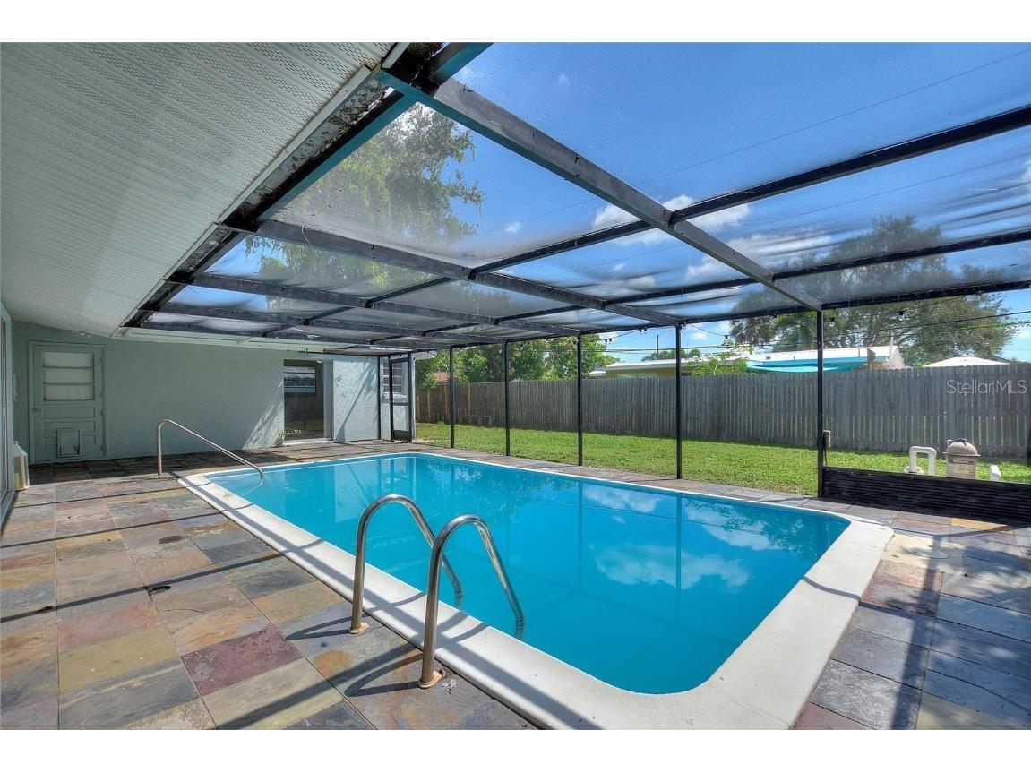 5529 Yorkshire Way Sarasota FL 34231 TB8431380 image32