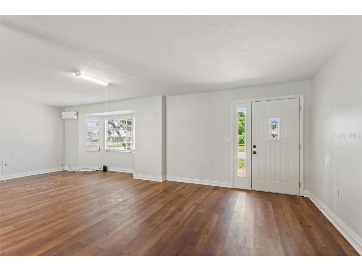 5529 Yorkshire Way Sarasota FL 34231 TB8431380 image6