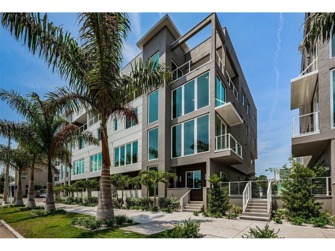 553 4th Avenue S Saint Petersburg FL 33701 U8201286 image1