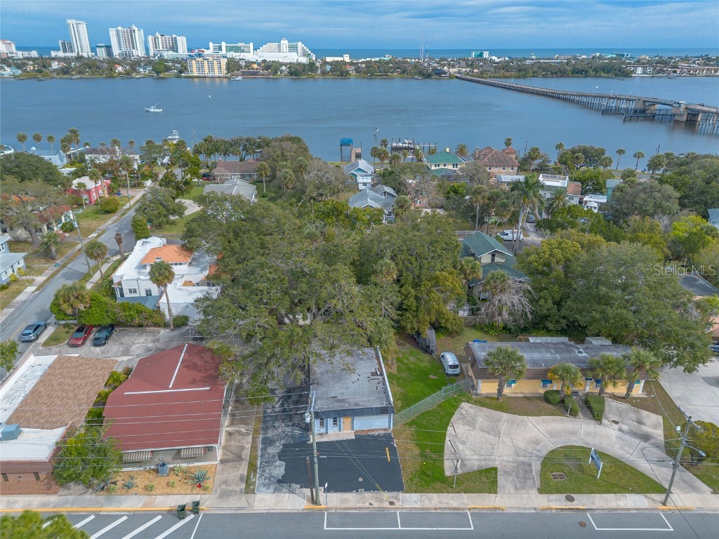 553 Ballough Road Daytona Beach FL 32114 V4946560 image4