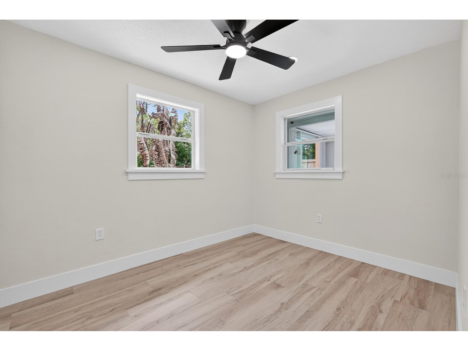 553 Calhoun Street South Daytona FL 32119 V4948303 image16