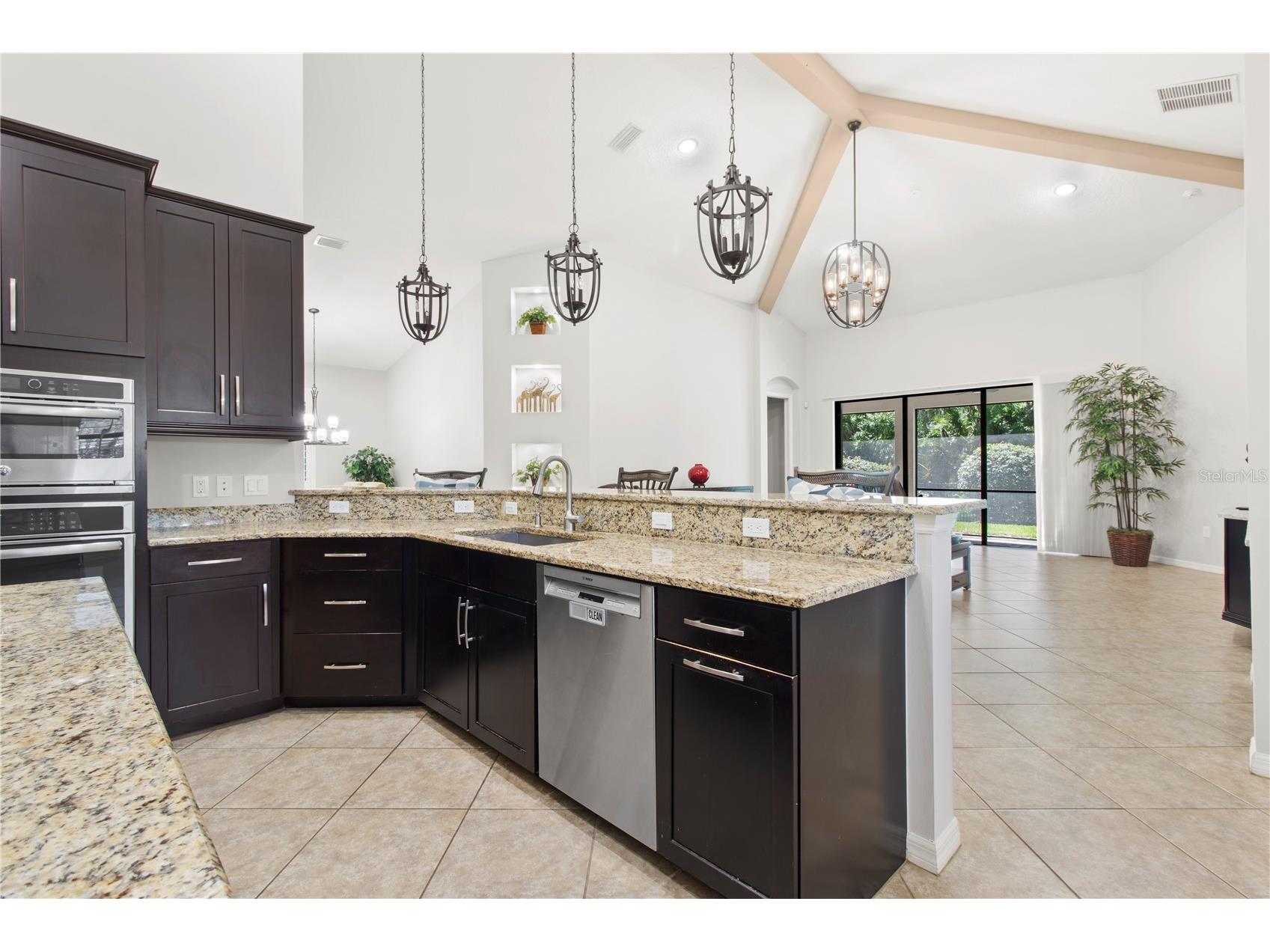 553 Chantilly Trail Bradenton FL 34212 A4696705 image17