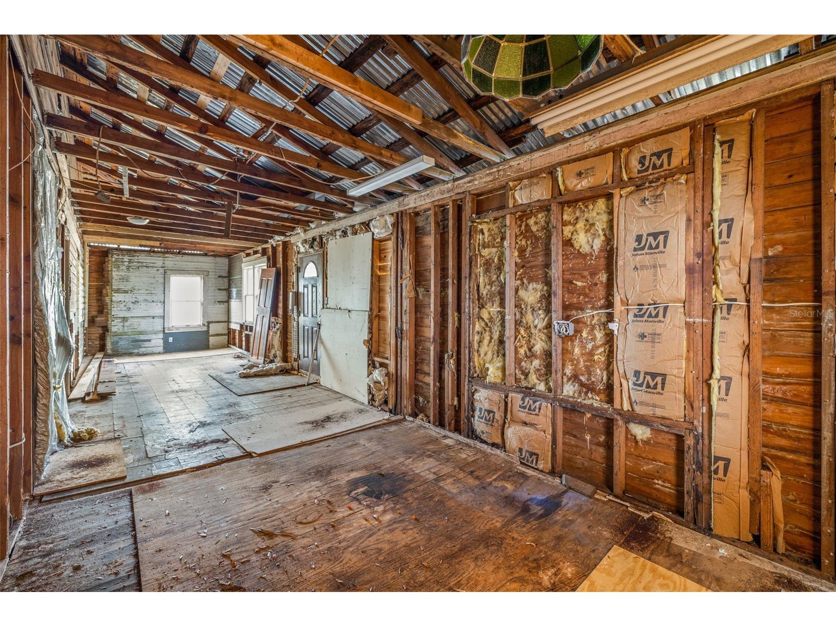 553 Division Street Tarpon Springs FL 34689 U8224317 image16