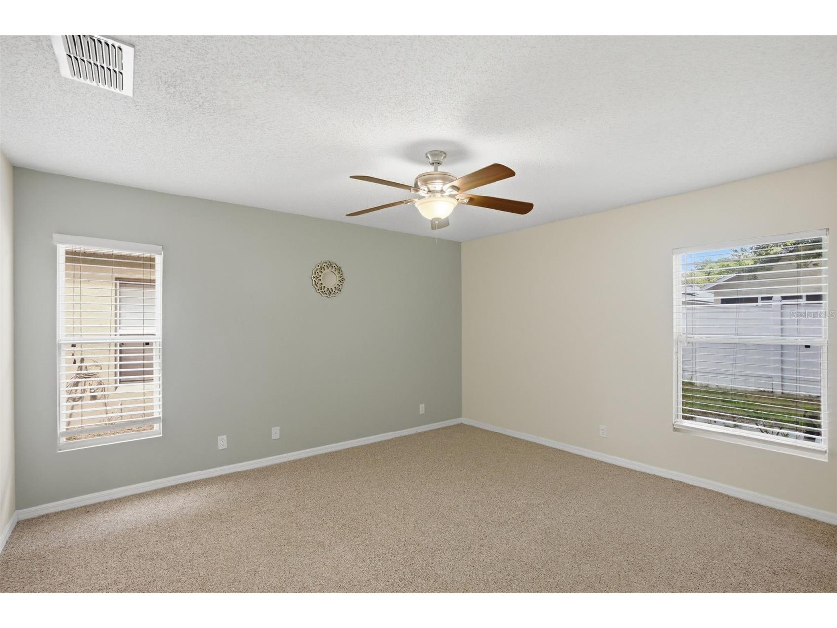 553 Maidenhair Court Orange City FL 32763 V4948795 image16