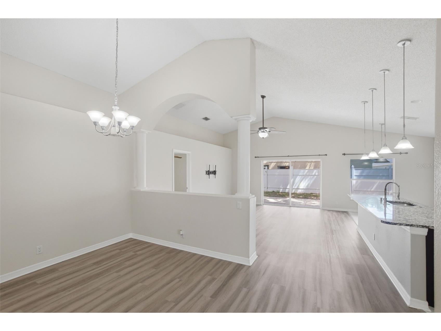 553 Maidenhair Court Orange City FL 32763 V4948795 image9