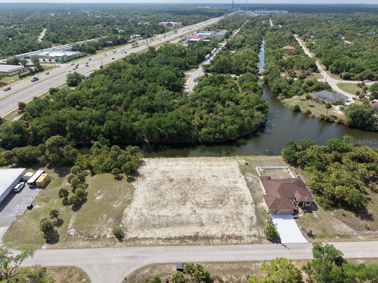 553 Pembroke Drive Port Charlotte FL 33954 C7524917 image4