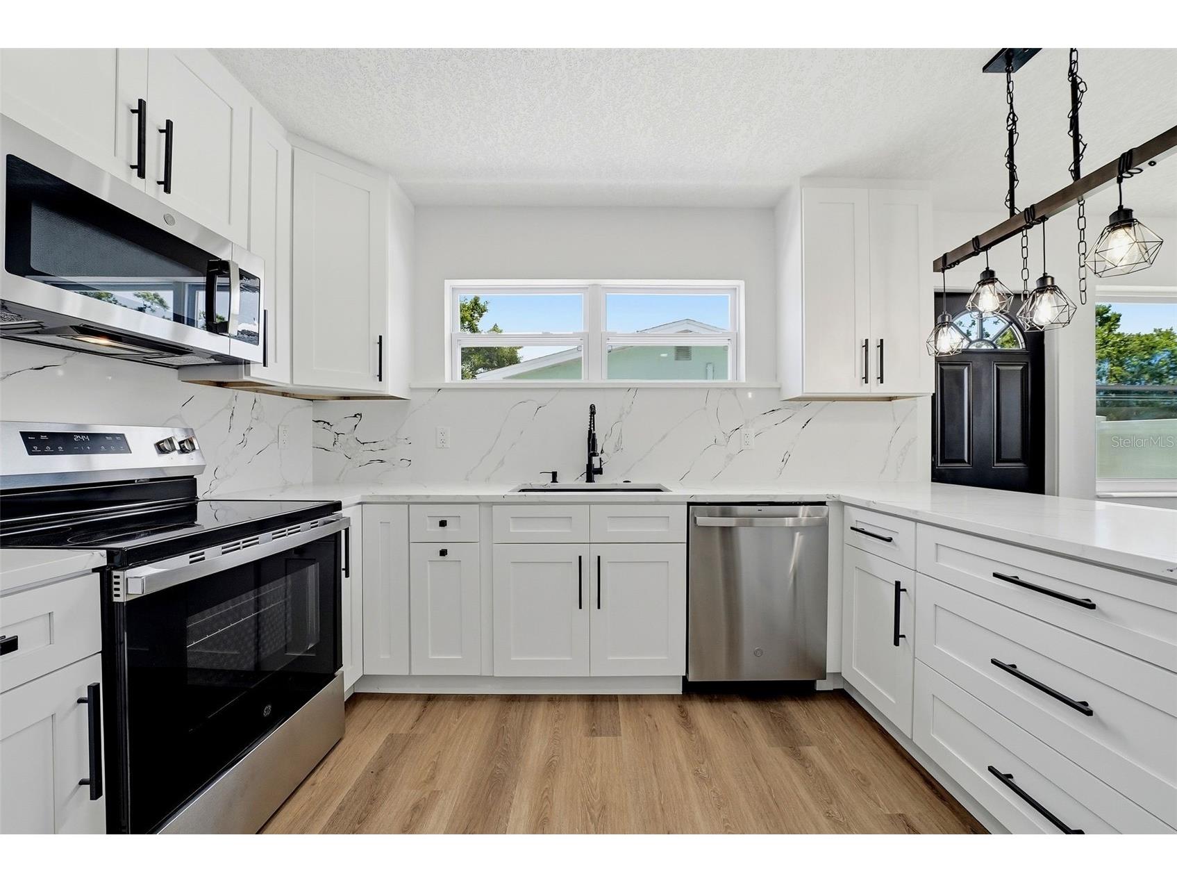 5530 2 Avenue N Saint Petersburg FL 33710 TB8517134 image13