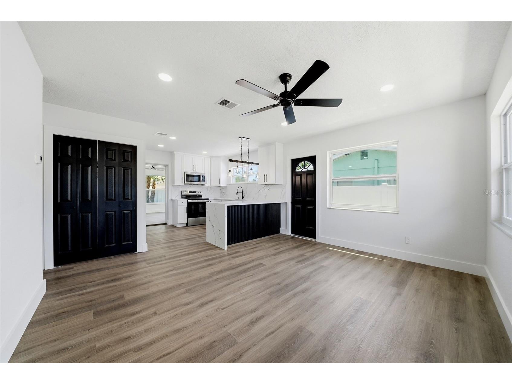 5530 2 Avenue N Saint Petersburg FL 33710 TB8517134 image8