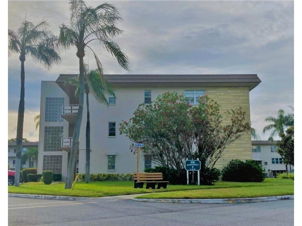 5530 80th Street N #A301 Saint Petersburg FL 33709 U8236428 image1