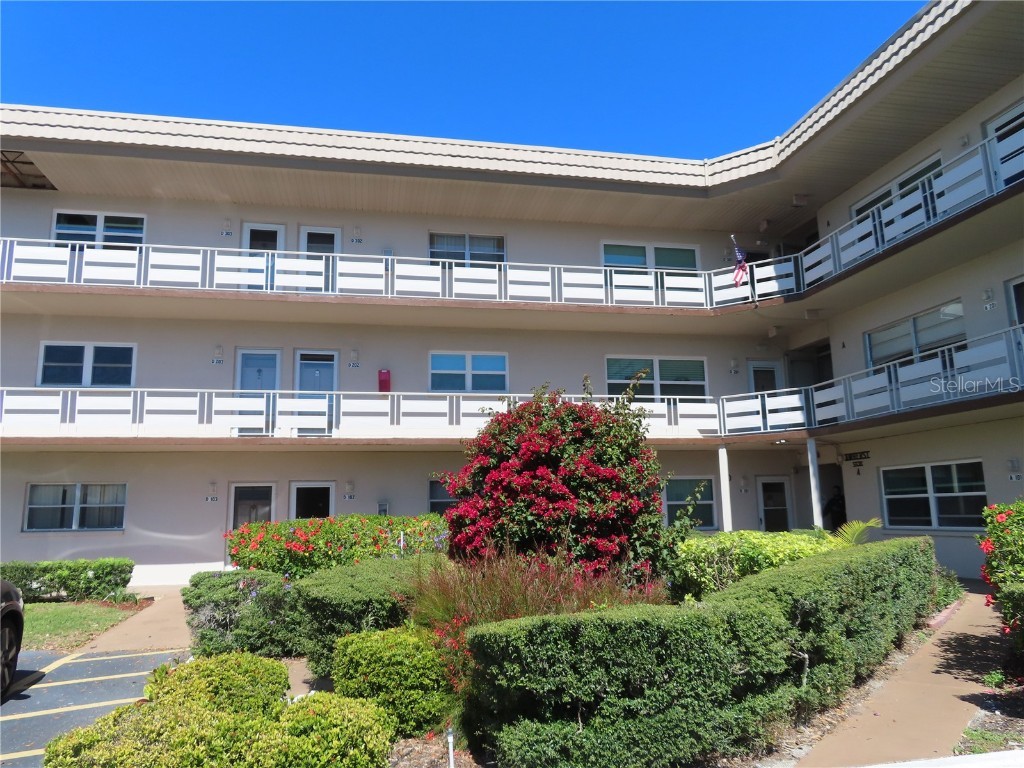 5530 80th Street N #B201 Saint Petersburg FL 33709 TB8363706 image1