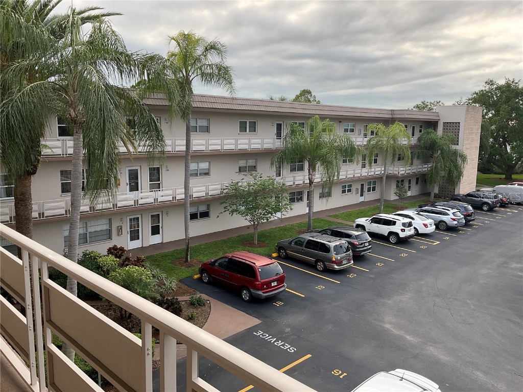 5530 80th Street N #B304 Saint Petersburg FL 33709 T3362973 image1