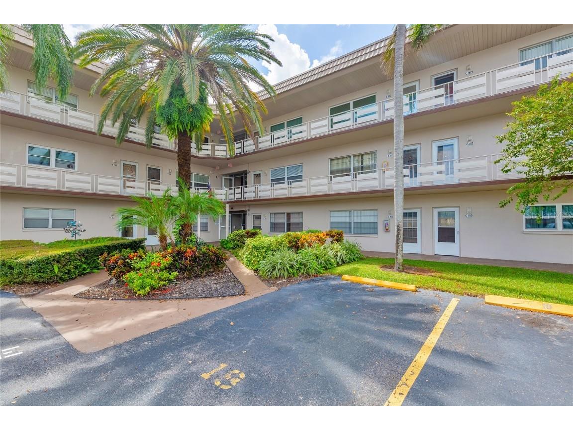 5530 80th Street N #C101 Saint Petersburg FL 33709 TB8309734 image1