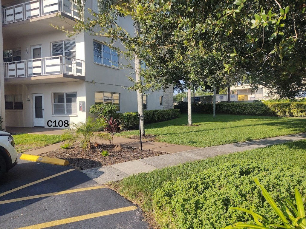 5530 80th Street N #C108 Saint Petersburg FL 33709 U8205609 image1