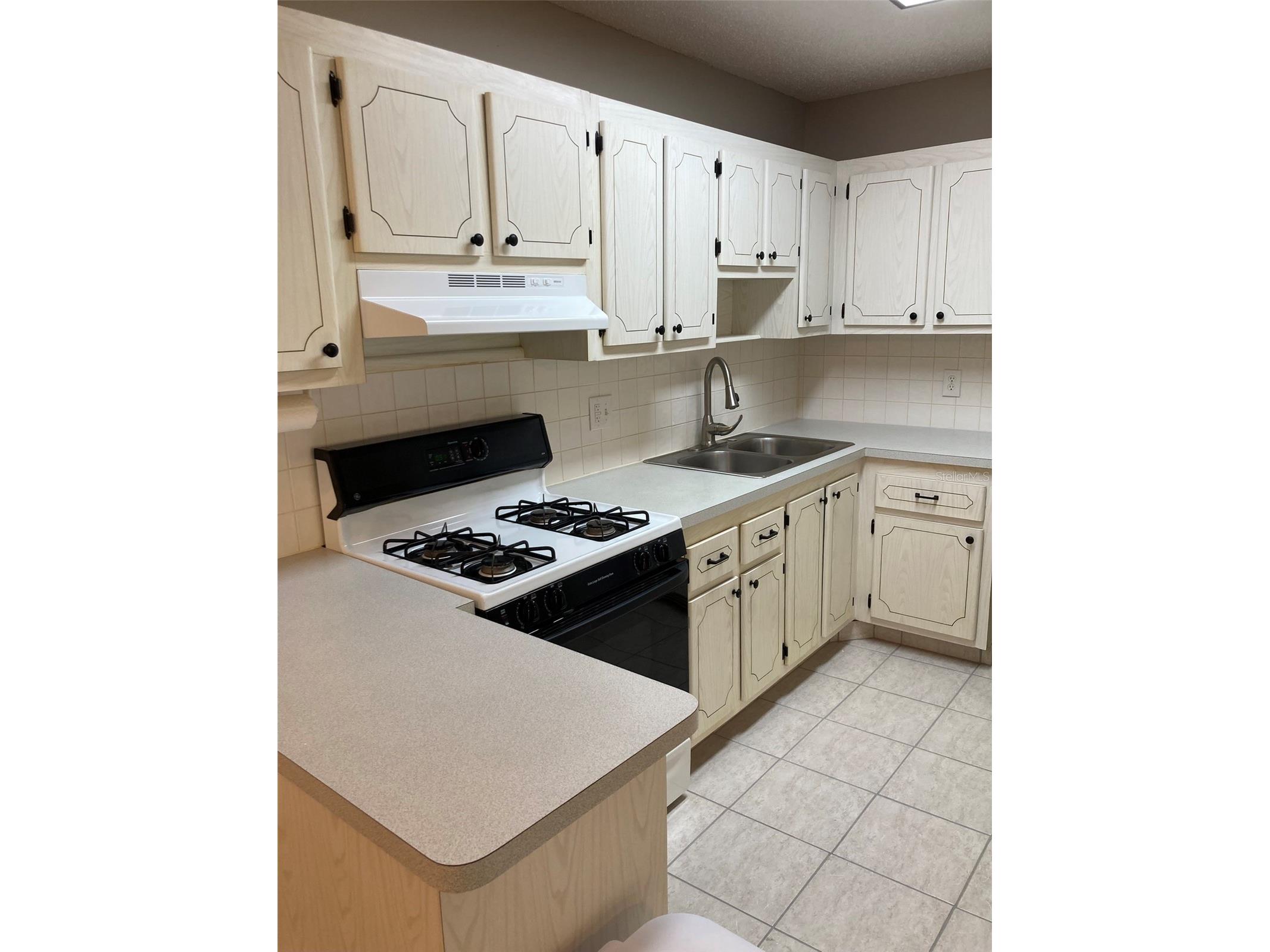 5530 80th Street N #C204 Saint Petersburg FL 33709 TB8492640 image11