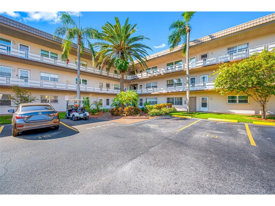 5530 80th Street N #C302 Saint Petersburg FL 33709 TB8418864 image1
