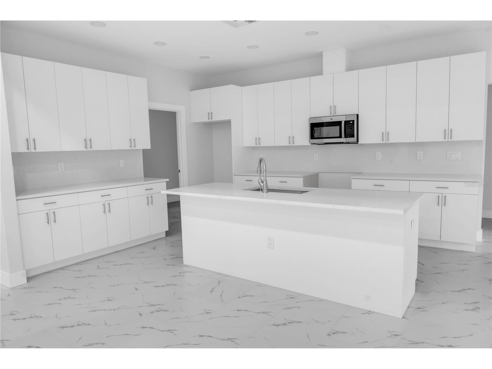 5530 Bell Zephyrhills FL 33540 TB8478691 image11