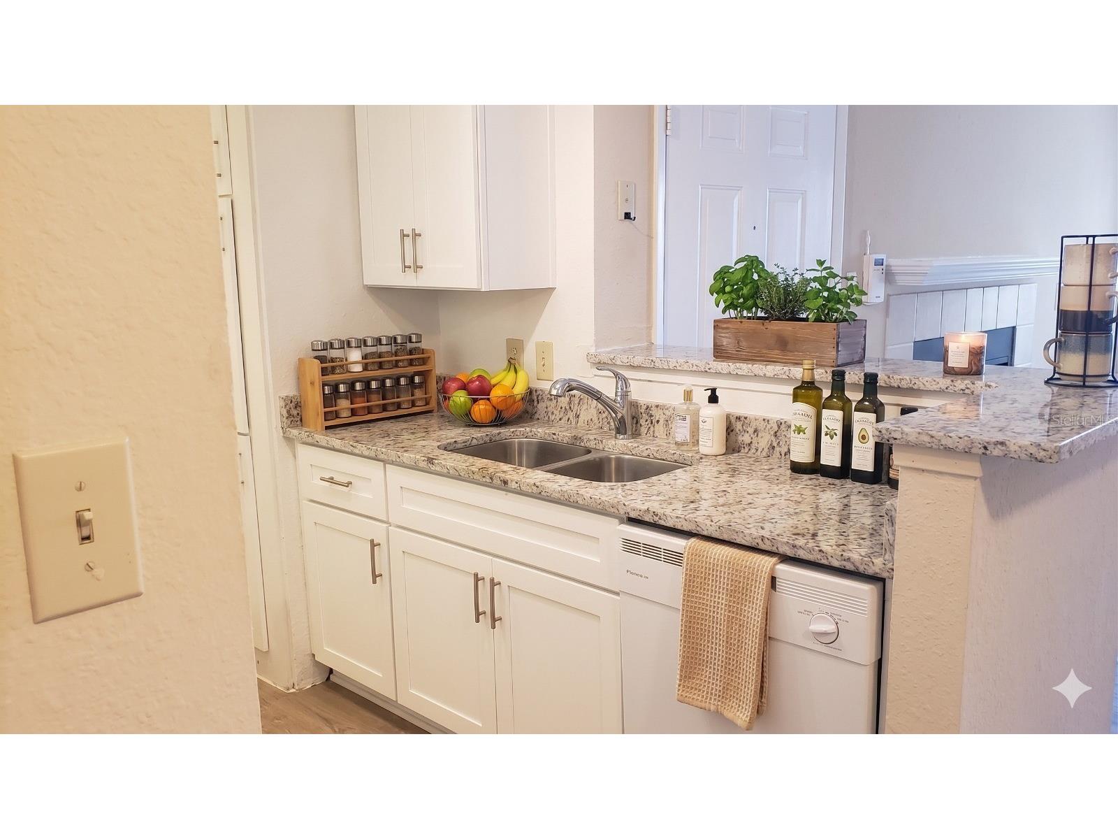 5530 Chrishire Way #D107 Orlando FL 32822 O6411340 image11