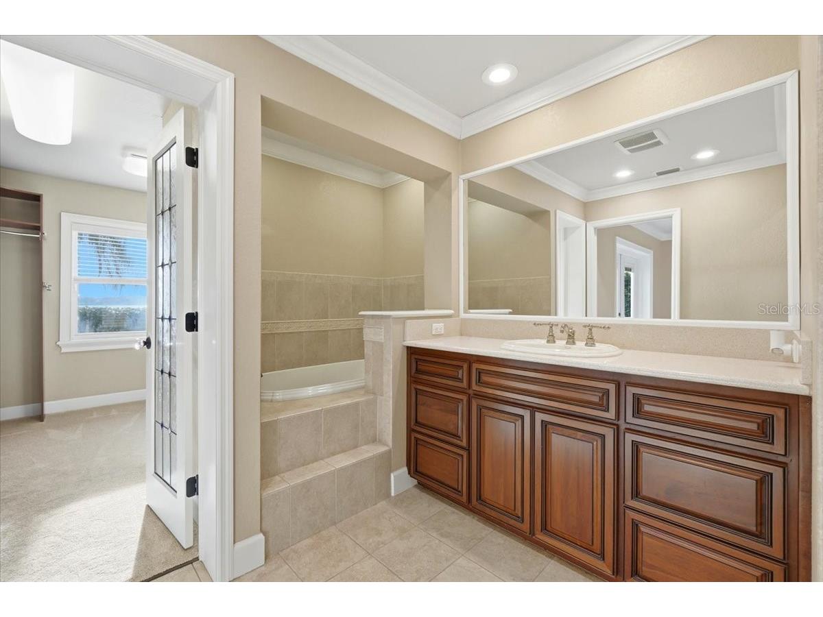 5530 Driftwood Drive Lakeland FL 33809 - LAKE GIBSON A4678626 image30