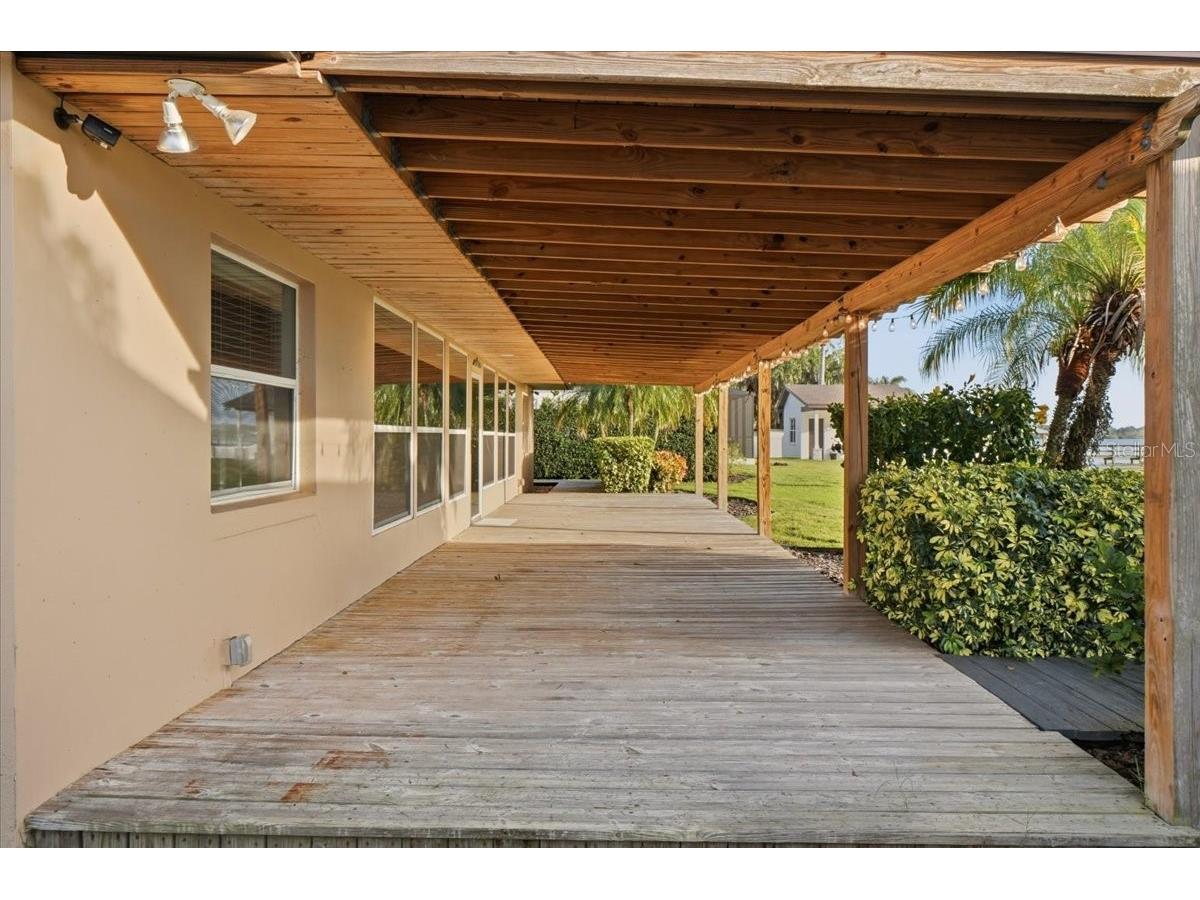 5530 Driftwood Drive Lakeland FL 33809 - LAKE GIBSON A4678626 image51