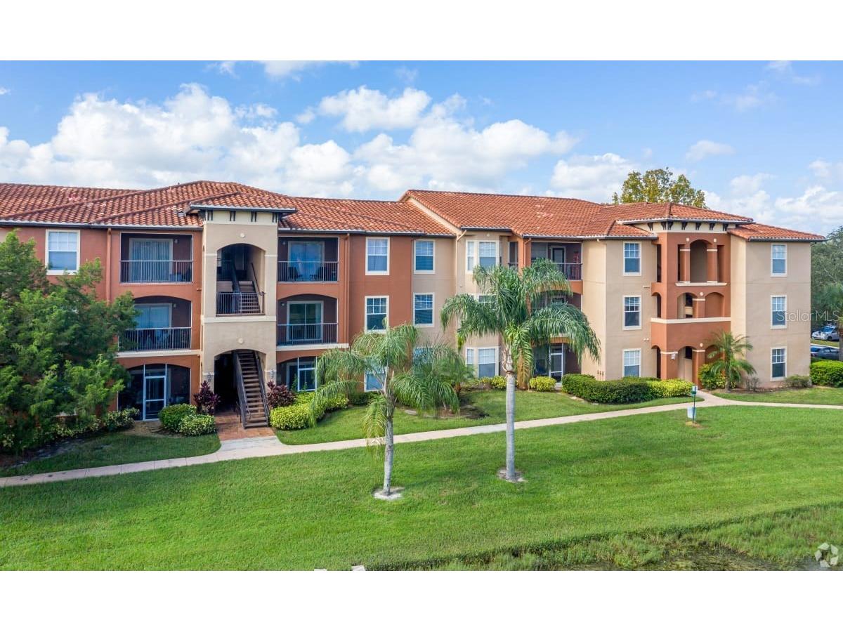 5530 Metrowest Boulevard #111 Orlando FL 32811 O6214096 image1