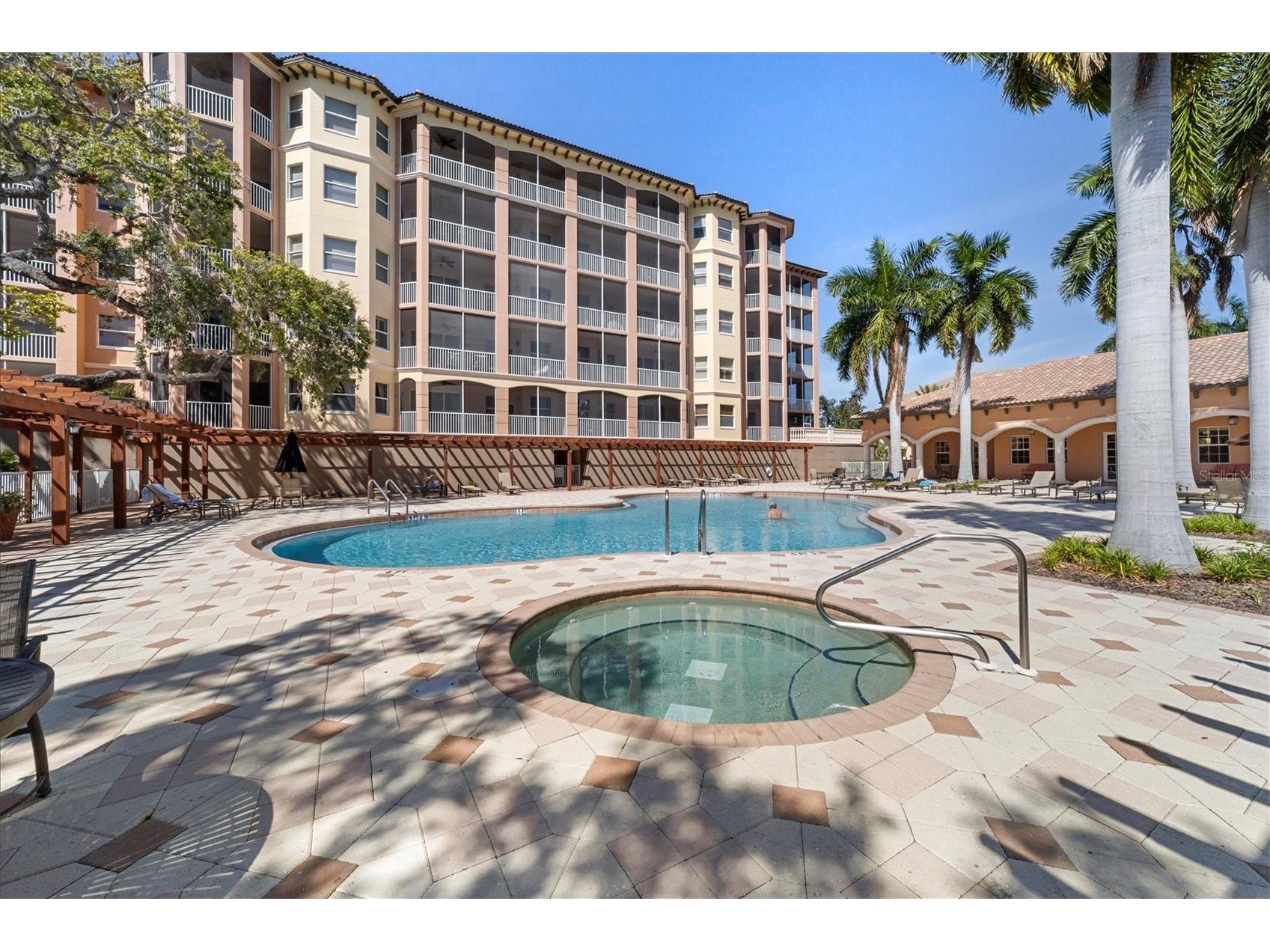 5531 Cannes Circle #603 Sarasota FL 34231 A4685329 image43