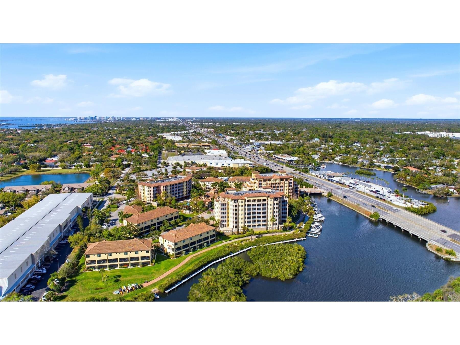 5531 Cannes Circle #603 Sarasota FL 34231 A4685329 image55