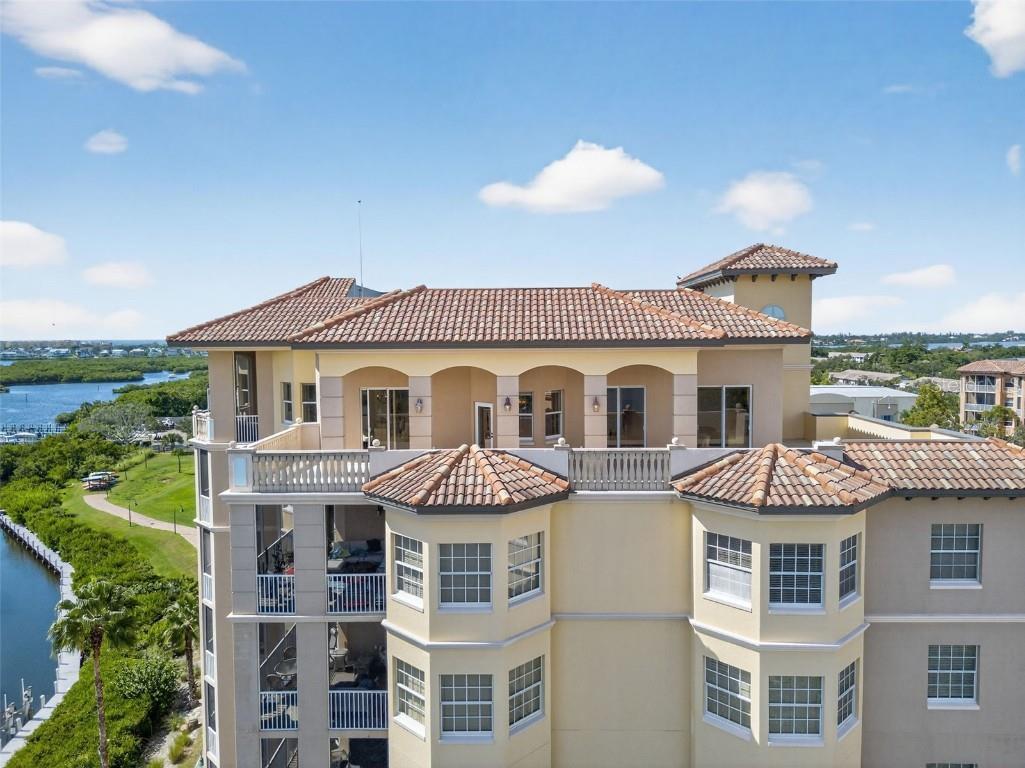 5531 Cannes Circle #801 Sarasota FL 34231 - PHILLIPI CREEK TB8438752 image2