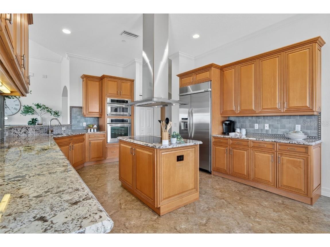 5531 Cannes Circle #801 Sarasota FL 34231 - PHILLIPI CREEK TB8438752 image32