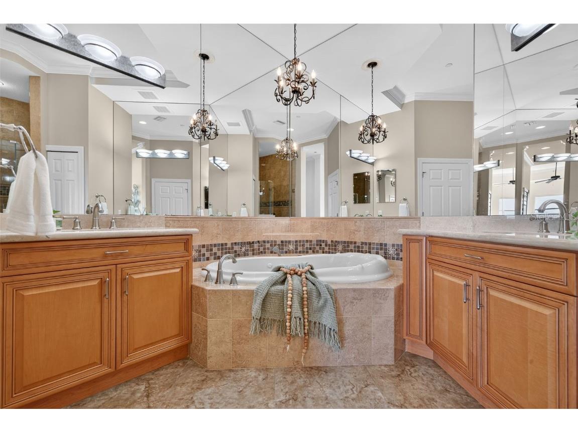 5531 Cannes Circle #801 Sarasota FL 34231 - PHILLIPI CREEK TB8438752 image45