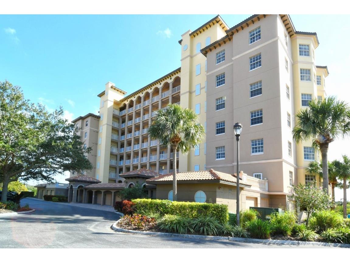 5531 Cannes Circle #802 Sarasota FL 34231 A4637076 image1