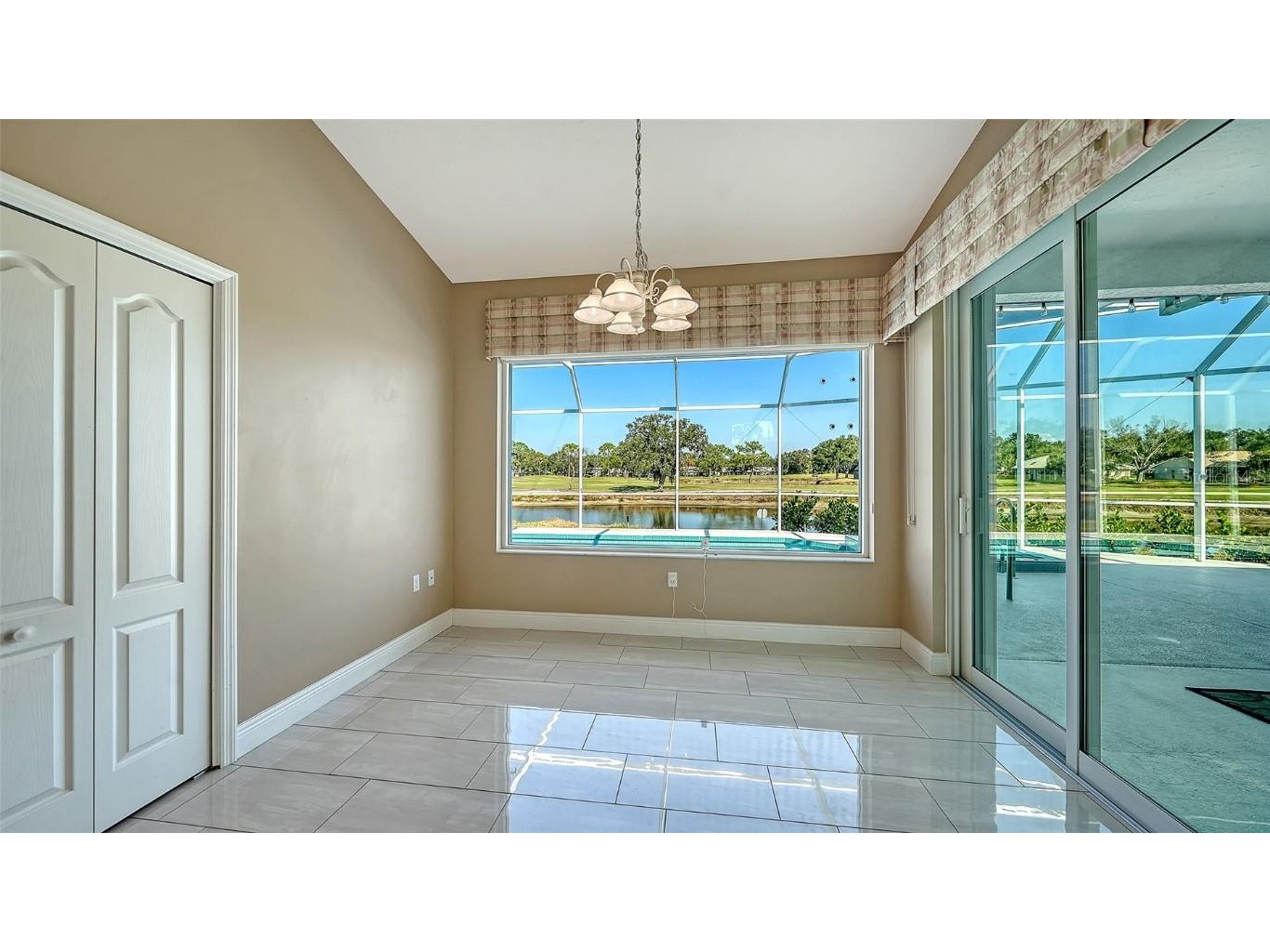 5531 Downham Meadows Sarasota FL 34235 A4670171 image6