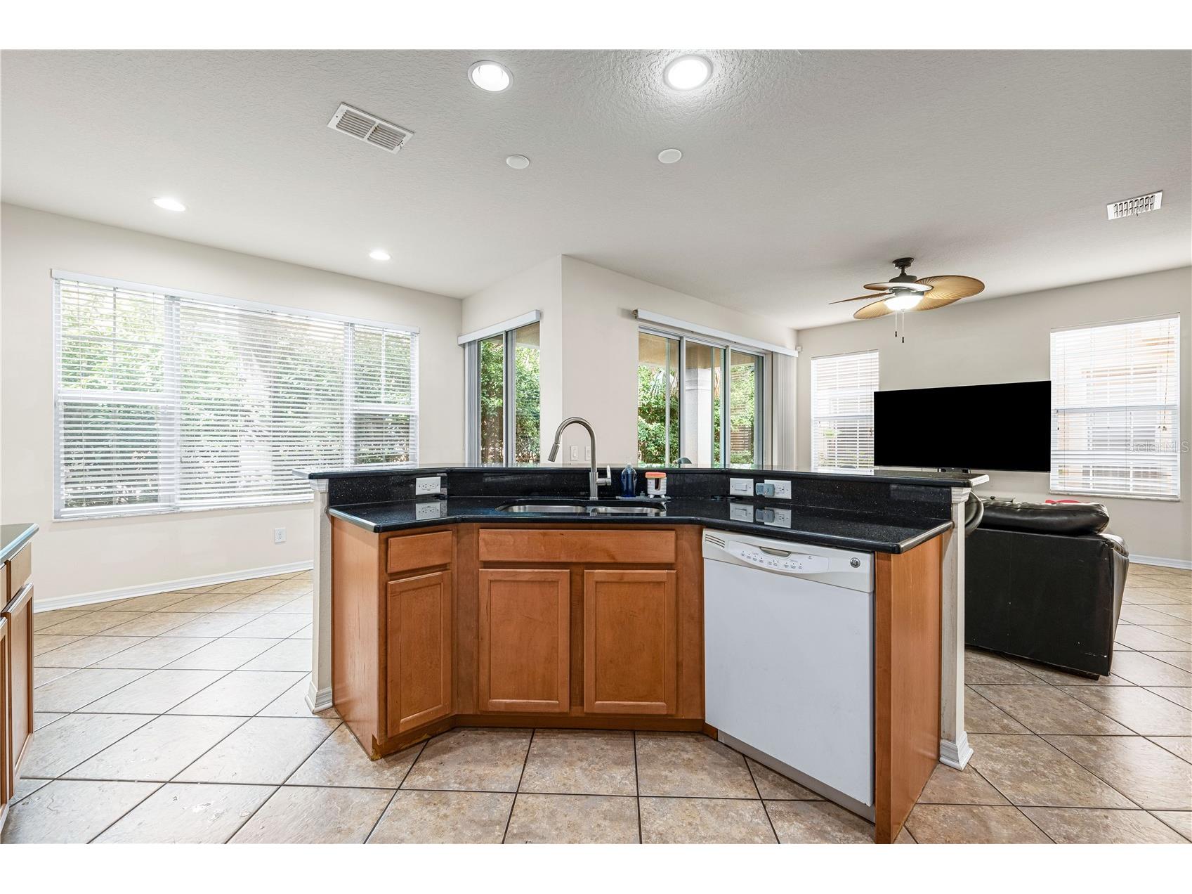 5531 Napa Drive Sarasota FL 34243 A4689445 image13