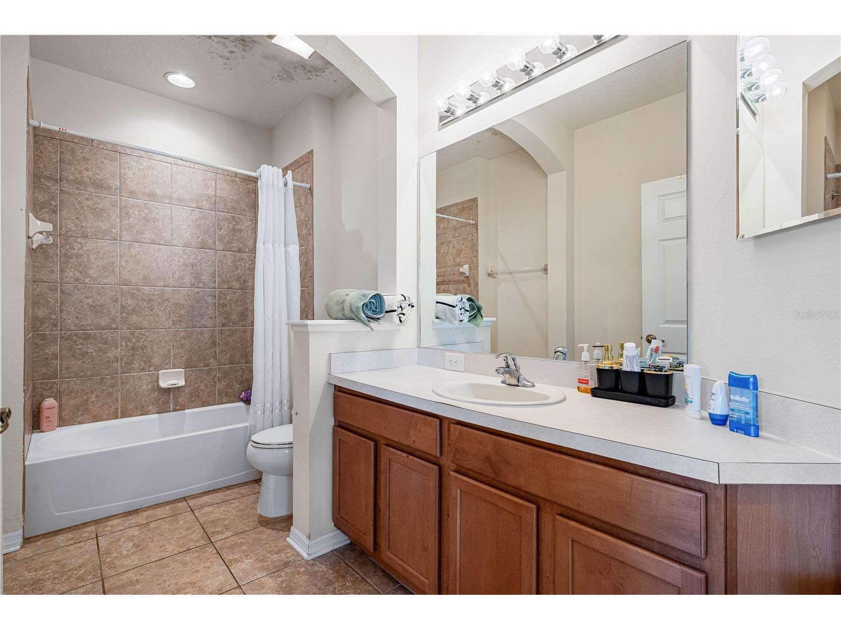 5531 Napa Drive Sarasota FL 34243 A4689445 image25