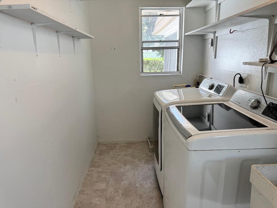 5531 Riverbluff Circle #V9 Sarasota FL 34231 A4662244 image16