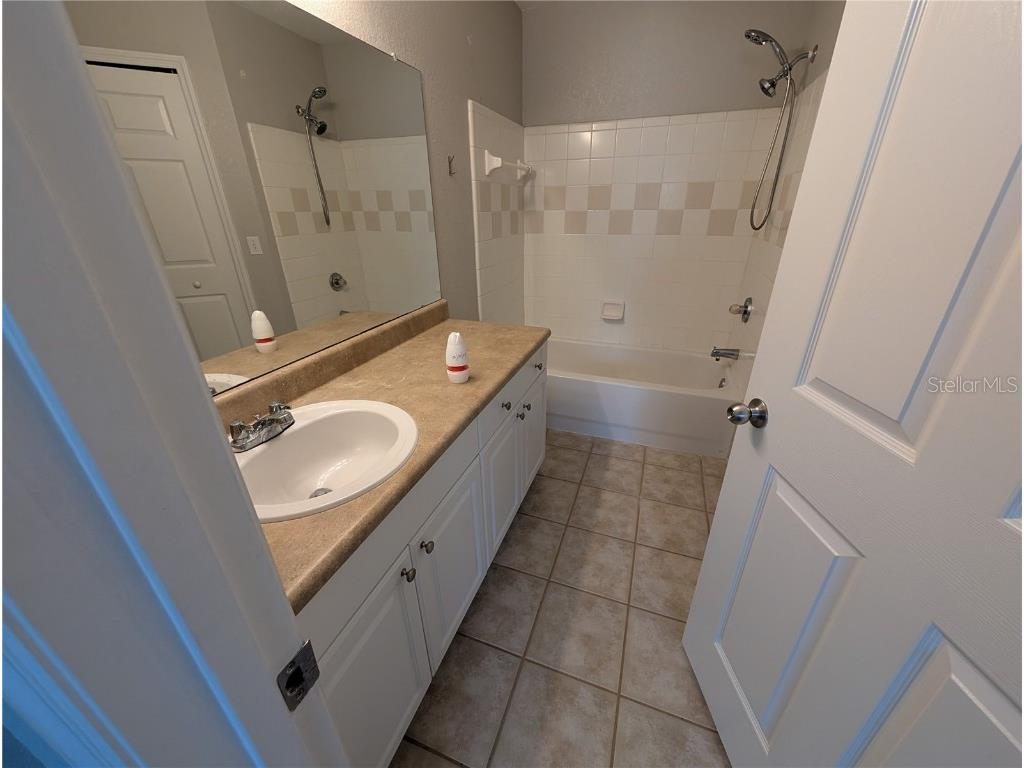 5531 Rosehill Road #203 Sarasota FL 34233 A4674707 image9