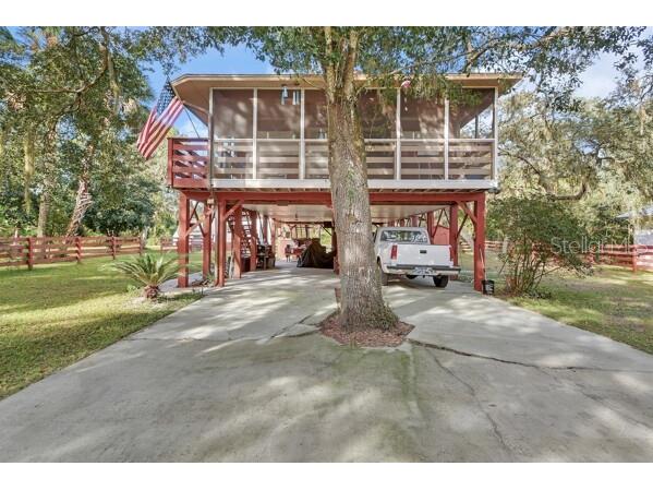 55315 5th Street Astor FL 32102 - ST. JOHN'S RIVER V4945534 image1