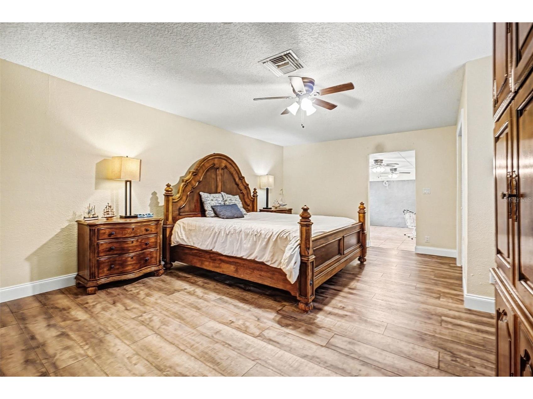 55316 Claire Street Astor FL 32102 - ST.JOHNS RIVER O6376841 image24