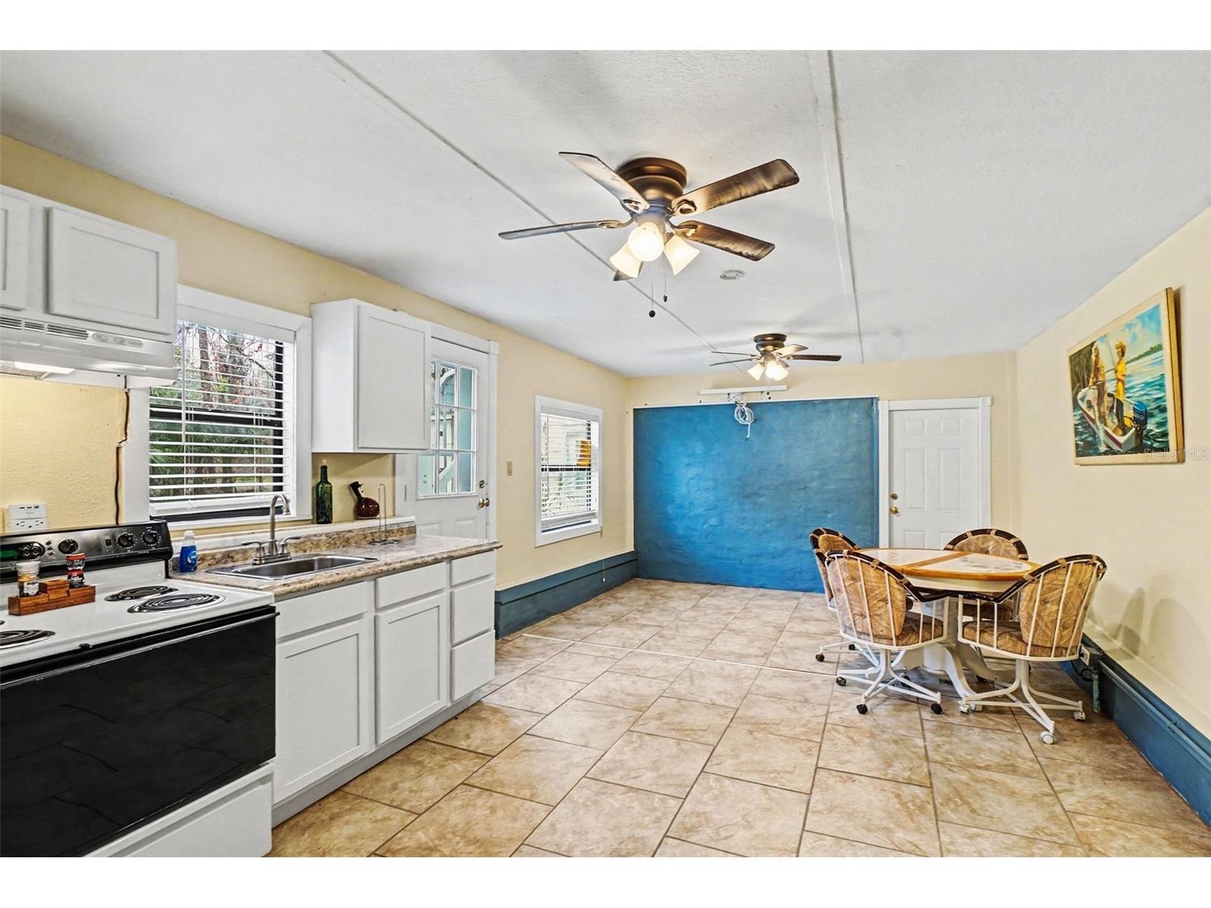 55316 Claire Street Astor FL 32102 - ST.JOHNS RIVER O6376841 image8