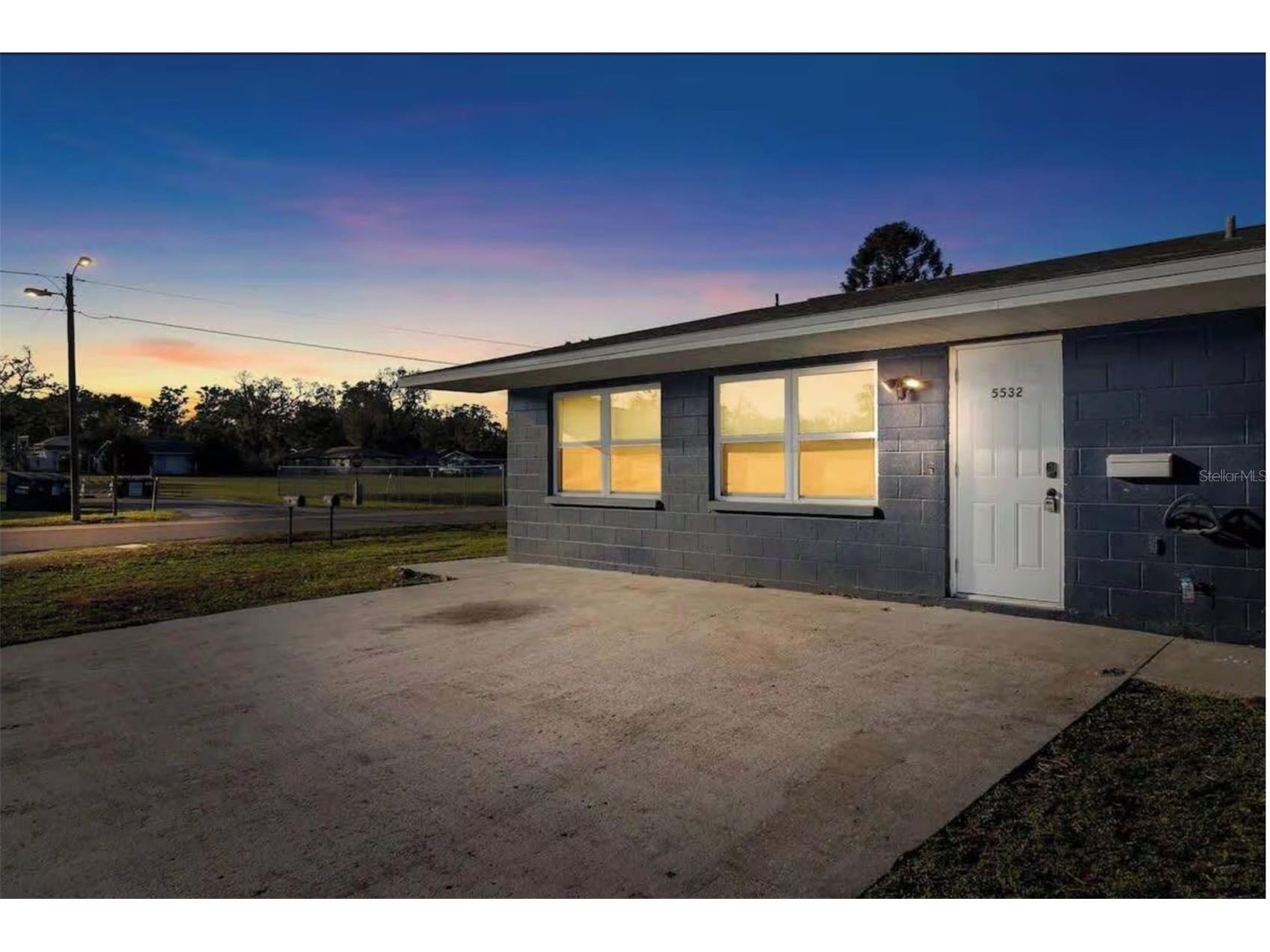 5532 20th Street Zephyrhills FL 33542 TB8481799 image2