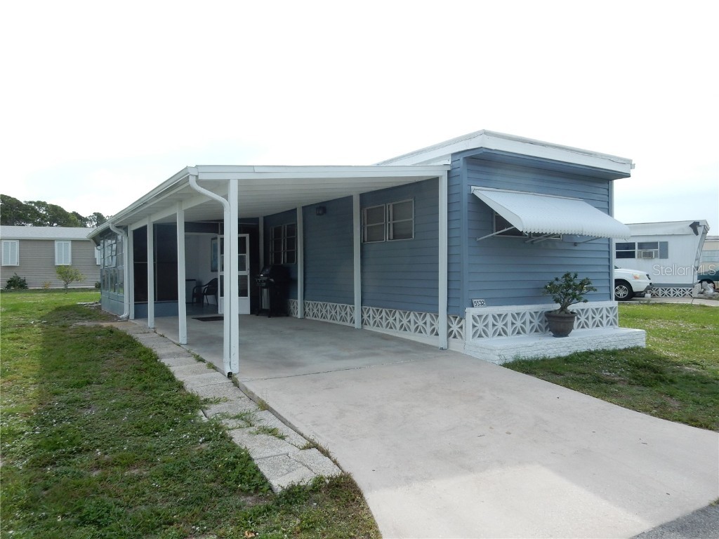 5532 Holiday Park Boulevard North Port FL 34287 C7476278 image1