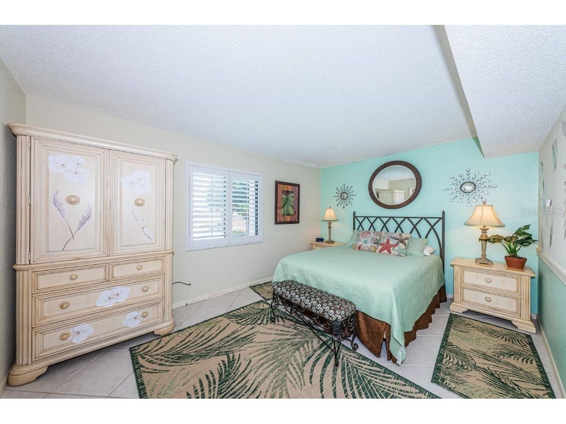 5532 La Puerta Del Sol Boulevard #238 Saint Petersburg FL 33715 U8150423 image16