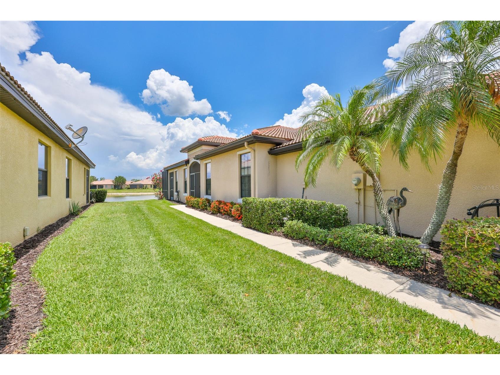 5532 Sunset Falls Drive Apollo Beach FL 33572 - SUNSET FALLS LOOP POND TB8519416 image7