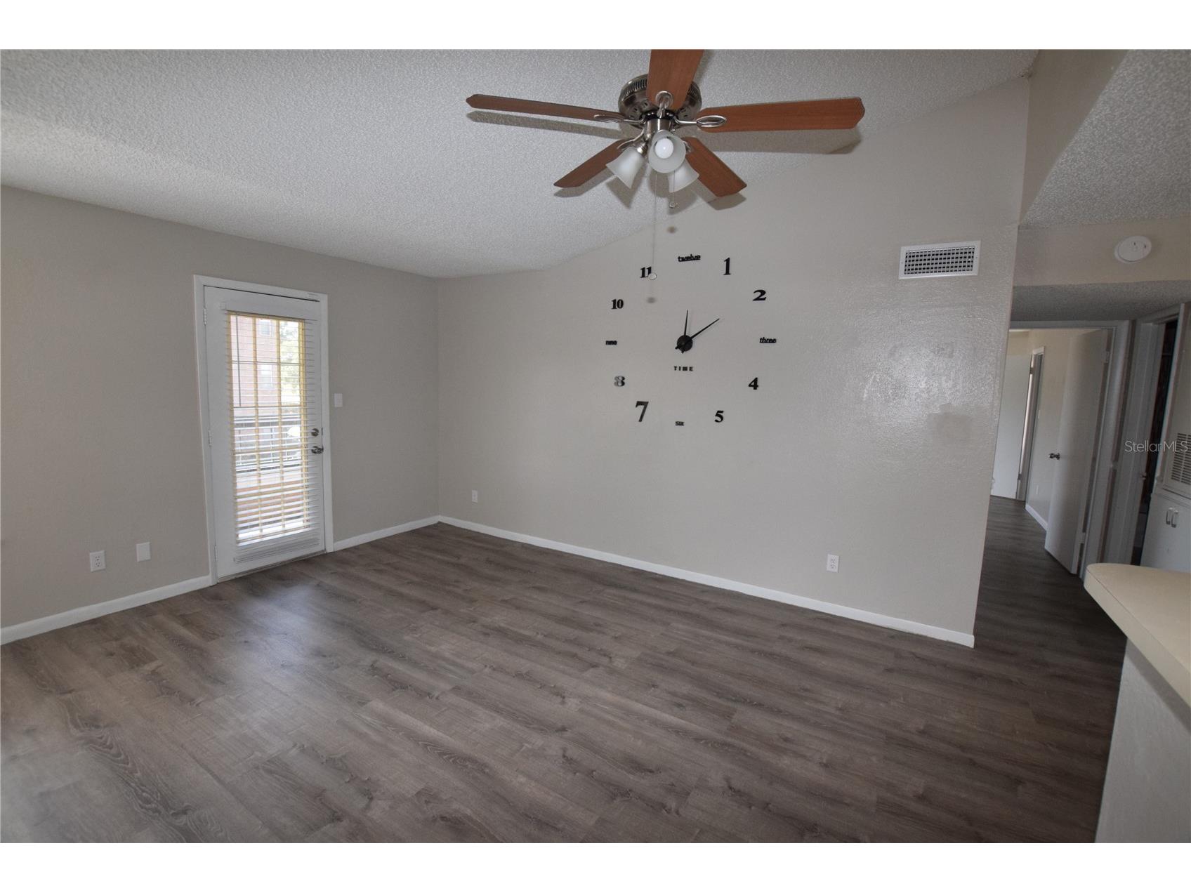 5533 Chrishire Way #F201 Orlando FL 32822 O6403726 image8