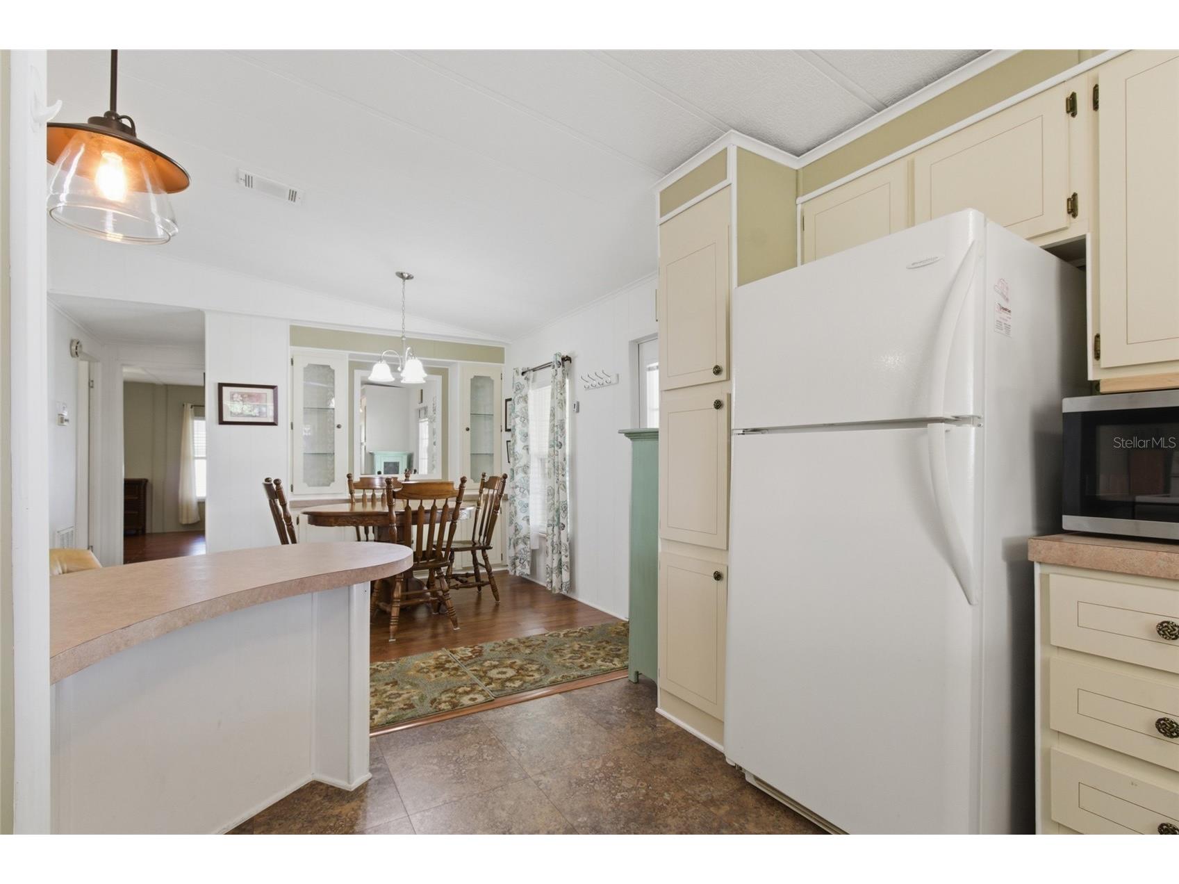 5533 Regal Way Zephyrhills FL 33541 TB8480640 image9