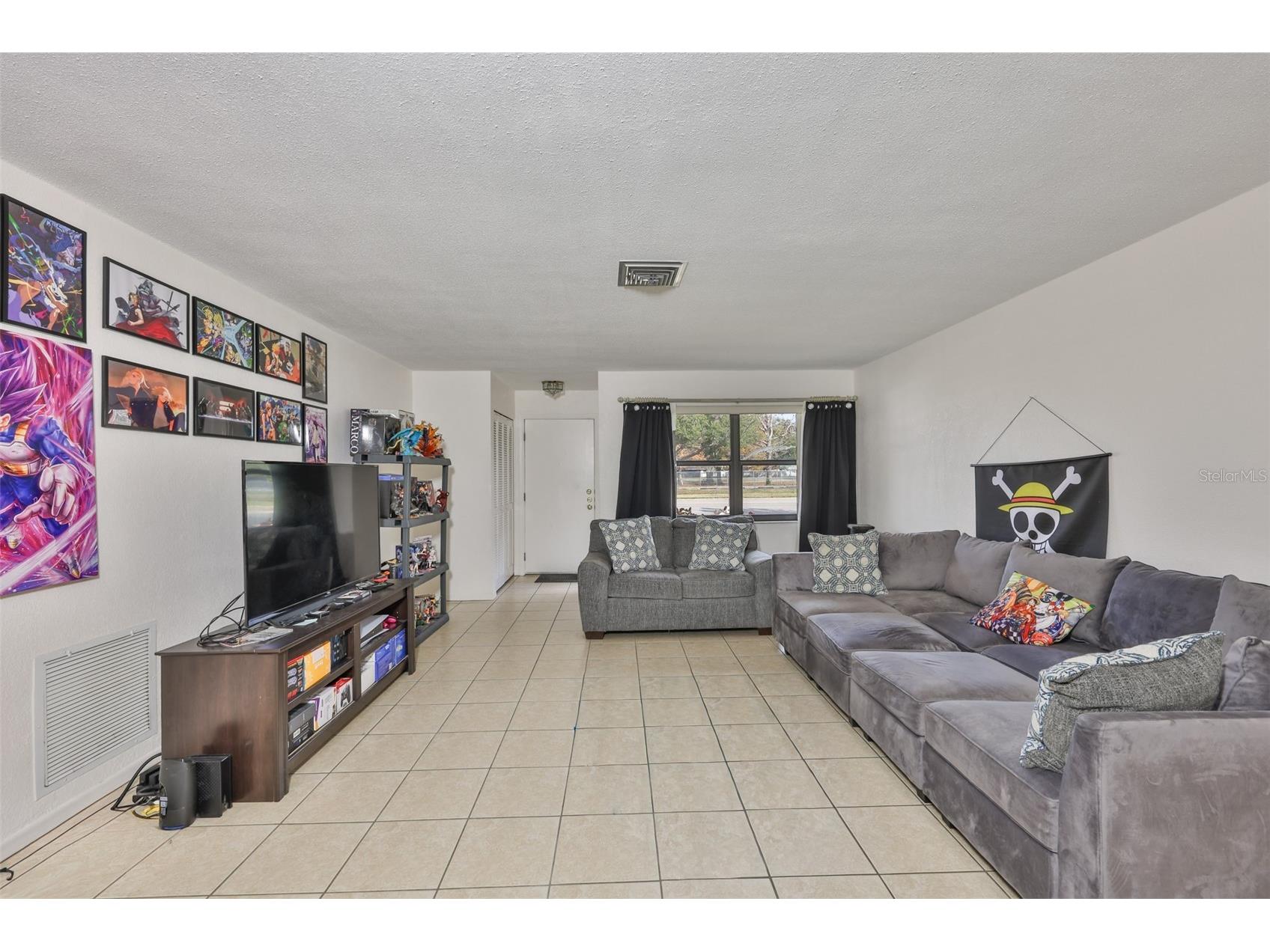 5534 22nd Avenue N Saint Petersburg FL 33710 TB8470316 image3