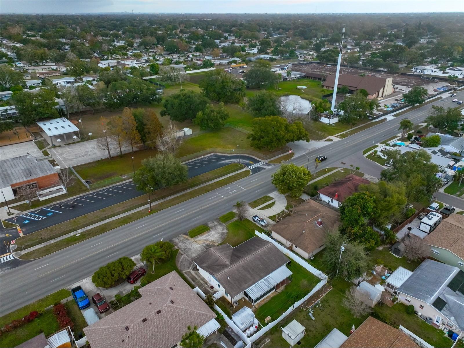 5534 22nd Avenue N Saint Petersburg FL 33710 TB8470316 image39