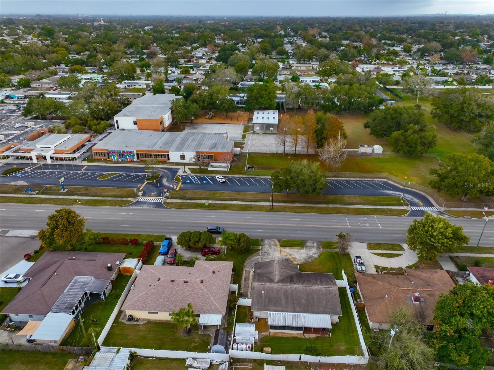 5534 22nd Avenue N Saint Petersburg FL 33710 TB8470316 image40