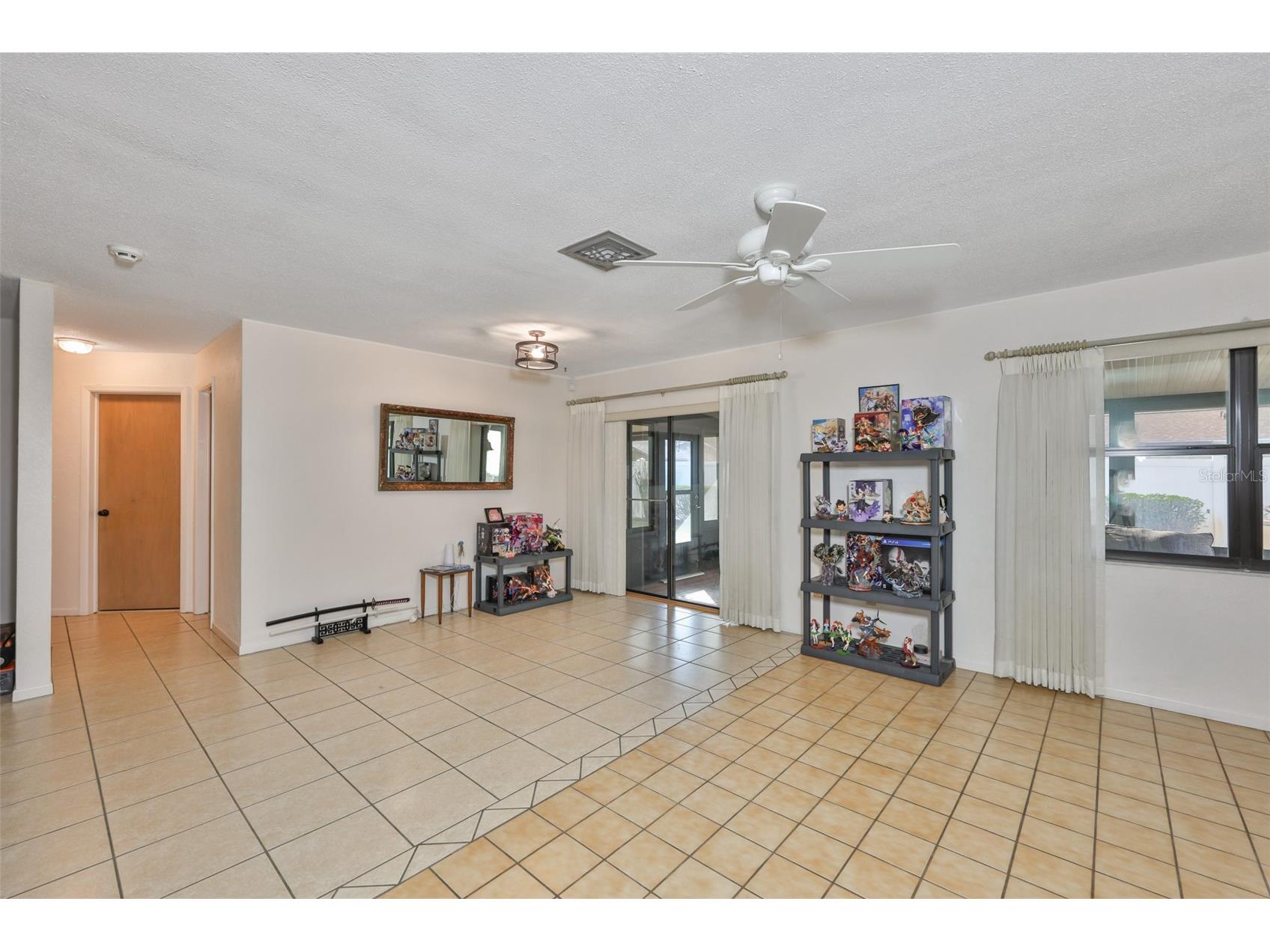 5534 22nd Avenue N Saint Petersburg FL 33710 TB8470316 image5