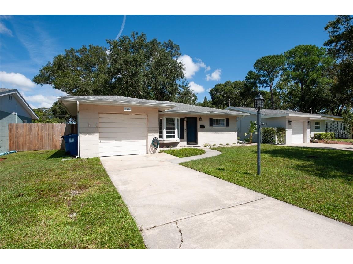 5534 Atlantic Avenue N Saint Petersburg FL 33703 U8255624 image1